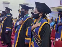 Wisuda S-1 dan S-2 Kelas Dogiyai: Menjadi Pelayan dan Teladan