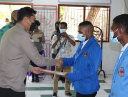 Beasiswa Mabes Polri untuk Mahasiswa STFT GKI Izaak Samuel Kijne Jayapura