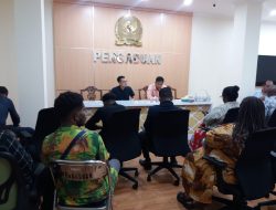 Gunakan Aparat Usir Pengadu dari Papua, Komnas HAM Dinilai Takut dengan KPK