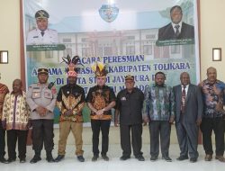 Penjabat Bupati Marthen Kogoya Resmikan Asrama Putri Tolikara Kota Studi Jayapura