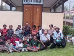 Polres Jayapura Terus Gelorakan Gerakan Baca Tulis Untuk Mama Papua dan Anak-Anak