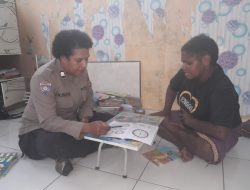 Program Gabus Polres Jayapura Ajarkan Mama-mama Papua Bebas Dari Buta Huruf