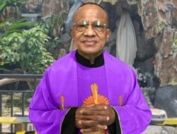 Pastor Amandus Rahadat Kepada Umat Katolik Timika Jelang Pilkada: Pilih Paslon yang Punya Kemampuan Intelektual Bagus