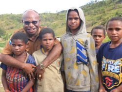 Alo Giyai Tawarkan Kebijakan ke Pemerintah Pusat Bangun SDM Tanah Papua