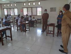 Dinas Pendidikan Papua Monitoring Ujian Akhir di SMAN SP-5 Timika: Pelaksanaan Ujian Dijaga dan Tetap Taati Prokes Covid-19