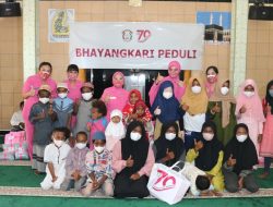 Kunjungan Kasih Bhayangkari Daerah Papua di Kampung Muslim Angkasa