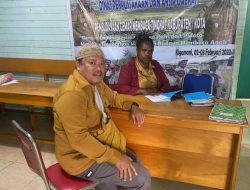 Pastor Goklian Lumban Gaol, OFM Kunjungi Dinas Perpustakaan dan Arsip Daerah Kabupaten Dogiyai