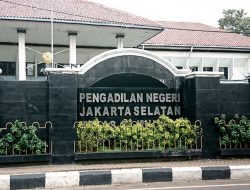 Hakim PN Jakarta Selatan Tolak Permohonan Praperadilan Bupati Mimika Eltinus Omaleng