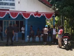 Warga Unjuk Rasa Buntut Penunjukan Langsung Kepala Kampung Samabusa