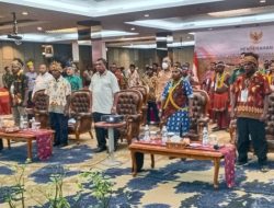 Presiden Jokowi Berikan Hak Pengelolaan Hutan Adat Terluas di Indonesia Kepada Marga Ogoney di Papua Barat