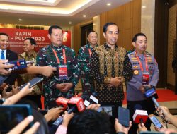 Presiden Joko Widodo: TNI-Polri Berperan Lancarkan Proses Hilirisasi