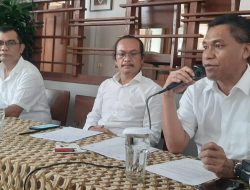 Pelaksana Tugas Bupati Mimika John Rettob Korban Kesewenangan Kejaksaan Tinggi Papua