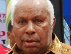 Besok Jenazah Tom Beanal Dibawa dari Singapura ke Papua Setelah Transit di Bandara Internasional Sepinggan