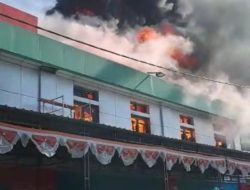 Gudang Penyimpanan Rumah Sakit Umum Daerah Abepura Selasa Siang Terbakar