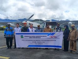 Penjabat Bupati Petrus Agapa Gandeng Rajawali Papua Megatrans Luncurkan Subsidi Penerbangan di Dogiyai Tahun 2023