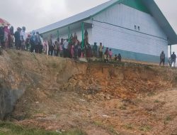 Jelang Harlah Ke-25, Kader Partai Kebangkitan Bangsa Kabupaten Deiyai Ibadah Syukur dan Gelar Ebamukai