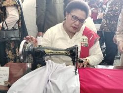 Terinspirasi Fatmawati Soekarno, Penjabat Gubernur Papua Tengah Ribka Haluk Jahit Sendiri Bendera Merah Putih Untuk Digunakan Saat Upacara HUT RI Tahun 2023