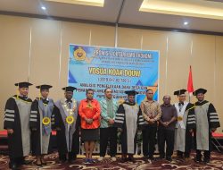Raih Gelar Doktor Ilmu Ekonomi di Uncen, Inilah Sekilas Sosok Sekda Tolikara Yosua Noak Douw