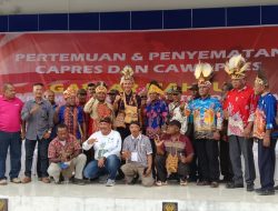 Tiba di Papua Capres Ganjar Pranowo Terharu Diterima Komunitas Masyarakat Adat Tabi-Saireri