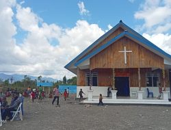 Penjabat Bupati Edison Gwijangge Hadiri Doa dan Ibadah Bersama Menyambut Natal 2023 di Nduga