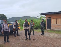 Polres Dogiyai dan Koramil 04 Mowanemani Patroli Antisipasi Dampak Berpulangnya Mantan Gubernur Lukas Enembe
