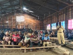 Bupati Ateng Edowai Tugaskan Dr Ferry Pakage Tata 67 Kampung di Kabupaten Deiyai