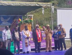 Penjabat Bupati Apolos Bagau: Masyarakat Intan Jaya dan Daerah Itu Perlu Didoakan Agar Segera Pulih