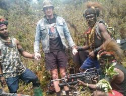 Nyaris Setahun Disandra Pasukan TPNPB OPM, Pembebasan Pilot Mehrtens Kedepankan Soft Approach