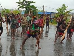 Dua Kelompok Massa Bentrok Buntut Kesepakatan Pembagian Suara Sistem Noken di Kabupaten Nduga