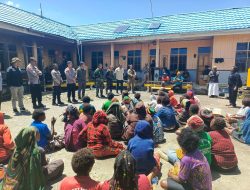 Sejumlah Mama Papua Keluhkan Banyaknya Pos Aparat Keamanan Menakutkan Warga Intan Jaya