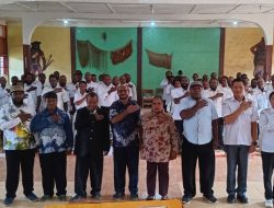 50 Anggota Panitia Pemilihan Kecamatan Kabupaten Dogiyai pada Pilkada Serentak 2024 Dilantik