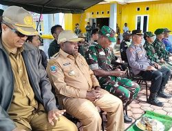Penjabat Bupati Deiyai Elimelek Edowai Buka Turnamen Bola Voli dan Dapur Umum Dalam Rangka HUT Kodam Cenderawasih