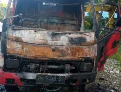 Dua Ekskavator dan Dua Truk Proyek Dibakar Orang tak Dikenal di Kepulauan Yapen