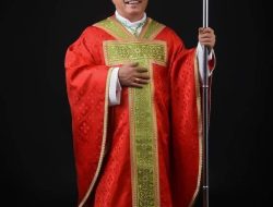Mgr Hironimus Pakaenoni Ditahbiskan Menjadi Uskup Keuskupan Agung Kupang