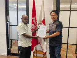 Yudas Tebai Kantongi Surat Tugas Partai Pimpinan Putra Presiden Jokowi Maju Pilkada Dogiyai 2024