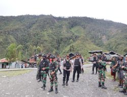 Aparat Gabungan Patroli Rutin Demi Menjaga Kamtibmas Tetap Kondusif di Mulia dan Sekitarnya