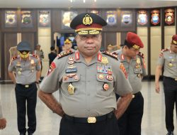 Kapolri Naikkan Pangkat 12 Pati Polri, Kapolda Papua Mathius Fakhiri Jadi Komisaris Jenderal