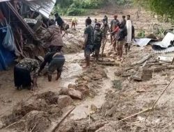 Banjir Menerjang Distrik Kamuu, Dogiyai, 4 Warga Termasuk Seorang Guru Meninggal dan 5 Masih Dicari