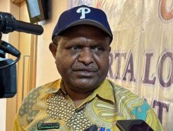 Penjabat Bupati Marthen Ukago Pimpin Apel Perdana Usai Dilantik Penjabat Gubernur Ribka Haluk