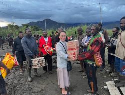 Keuskupan Timika Bantu Warga Korban Bencana Banjir di Distrik Kamuu, Kabupaten Dogiyai