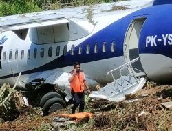 Pesawat Trigana Air Tergelincir di Serui, Bawa 48 Orang Termasuk Istri Penjabat Gubernur Papua dan Penjabat Bupati Yapen