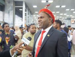 Anggota DPD RI Matias Heluka Panjatkan Doa dan Sampaikan Terima Kasih Kepada Masyarakat Papua Pegunungan