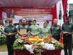 Pangdam Cenderawasih Rudi Puruwito Didampingi Ketua Persit KCK Hadiri Syukuran HUT ke-61 Korem Praja Wira Yakhti