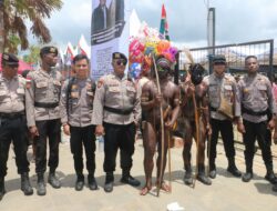Satgas Operasi Wilayah Papua Selatan Kerahkan 300 Personel Amankan Kampanye Paslon Gubernur dan Wakil Gubernur