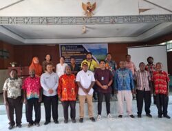 Penjabat Bupati Marten Ukago Dukung Kegiatan Bimtek Bagi Perangkat Daerah dan Pelaku Usaha