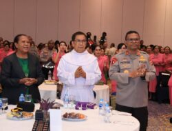 Kapolda Papua Renwarin Ajak Anggota Beragama Kristen Sambut Sukacita Natal Dengan Semangat Melayani Melalui Peran Polri