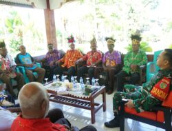 Komandan Kodim Biak Numfor Marsen Sinaga Silaturahmi dengan Tokoh Adat di Biak Kota