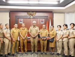 Bupati John Rettob Apresiasi Taruna IPDN Sukses Magang Tiga Bulan di Mimika