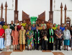 Kepala Staf Kodam Cenderawasih Thevi A Zebua Hadiri Ibadah Minggu di GKI Maranatha Ardipura