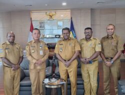 Bupati Waropen FX Mote Sebut Transparansi Pilar Utama Tata Kelola Pemerintahan yang Akuntabel